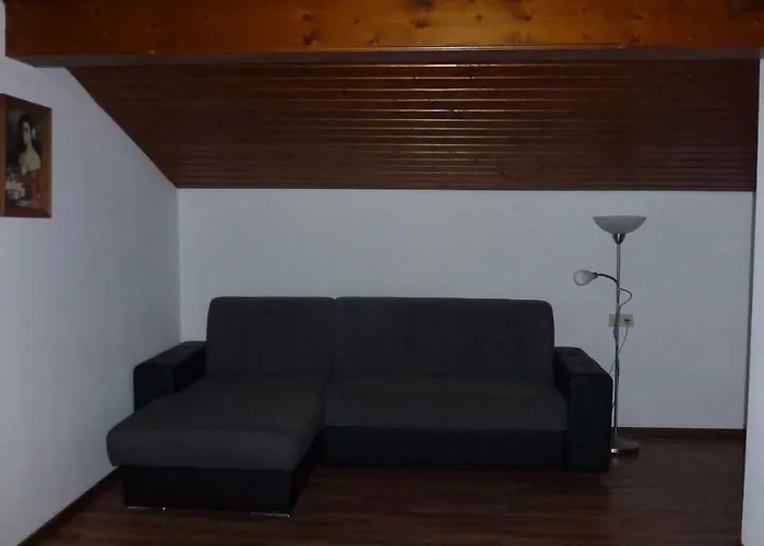 Hasenauer Apartment *